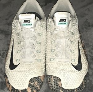 Nike free trainer 1.0